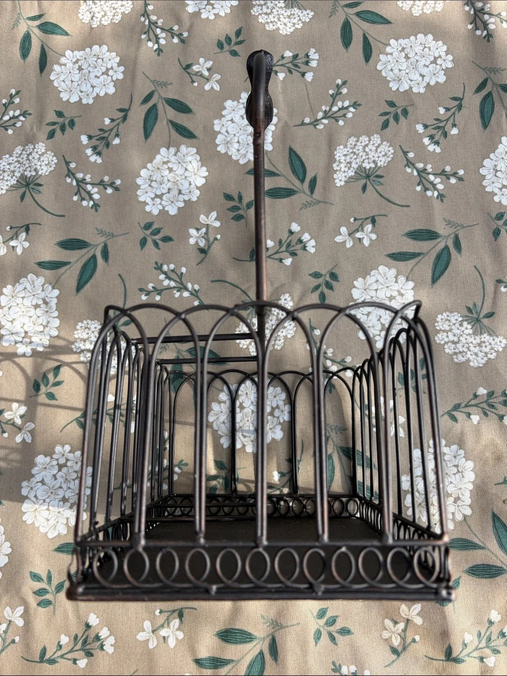 Bird-Top Utensil Caddy